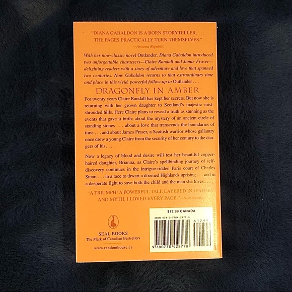 Book - fiction - Picture 2 of 2